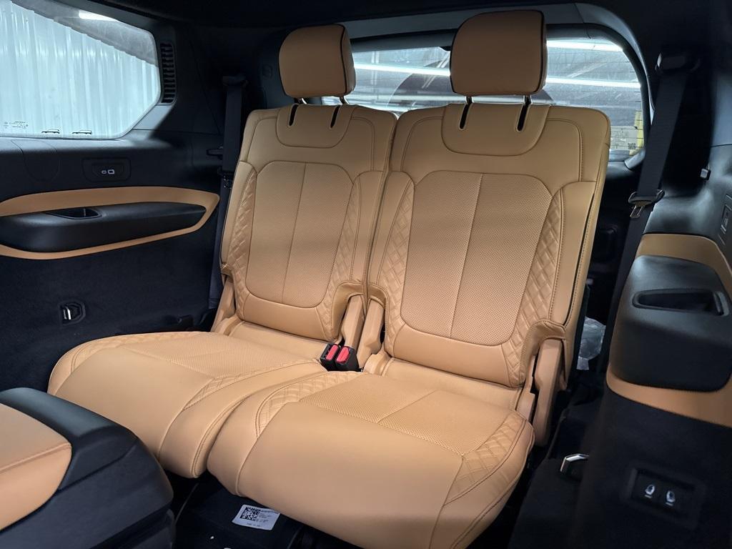 new 2025 Jeep Grand Cherokee L car, priced at $65,680