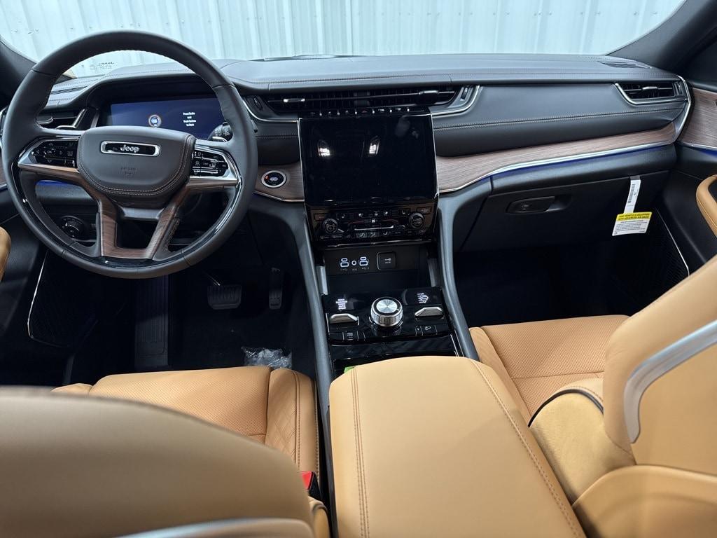 new 2025 Jeep Grand Cherokee L car, priced at $58,338