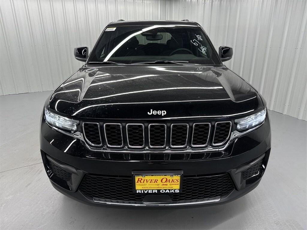 new 2025 Jeep Grand Cherokee car, priced at $39,283