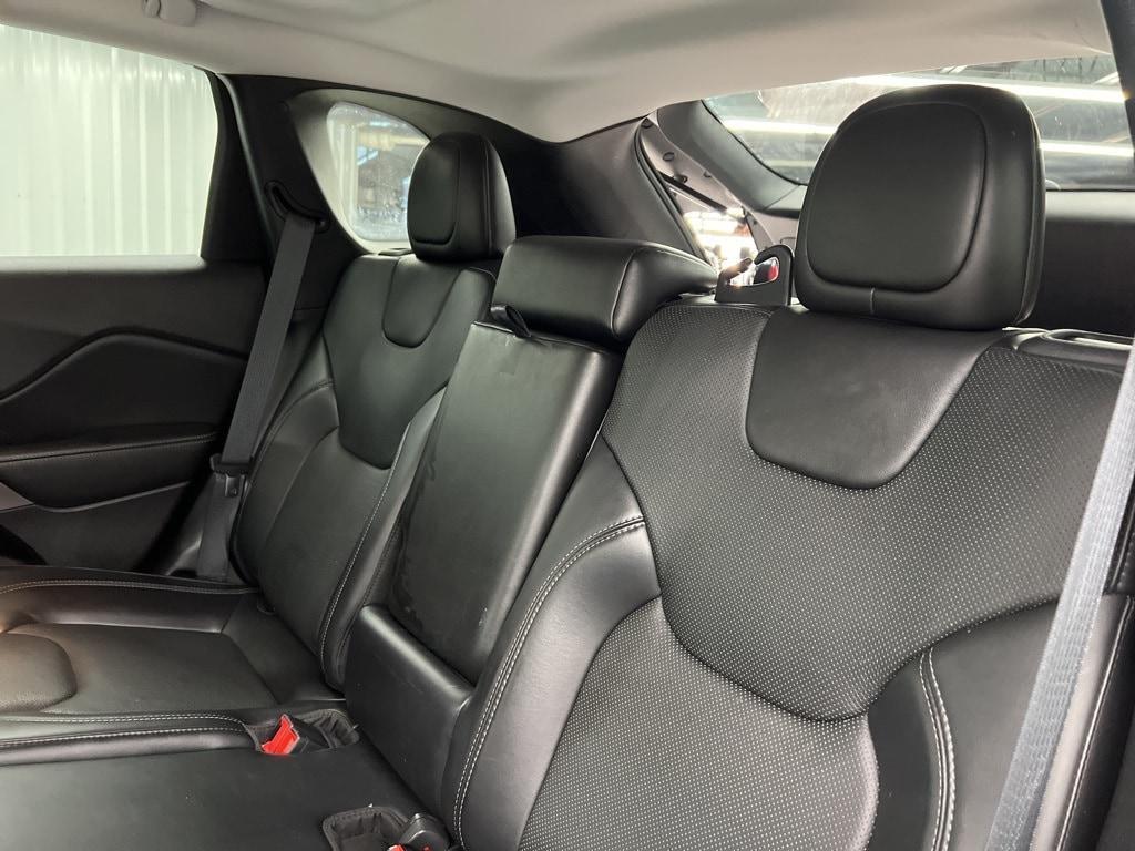 used 2021 Jeep Cherokee car, priced at $19,985