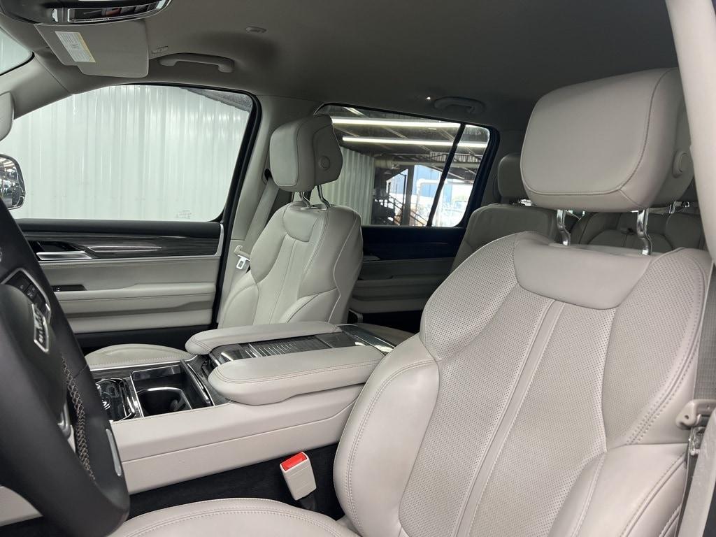 used 2022 Jeep Wagoneer car, priced at $45,725