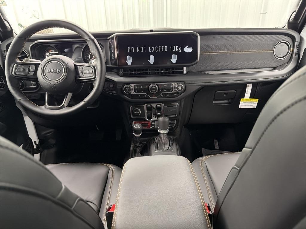 new 2025 Jeep Wrangler car, priced at $101,119