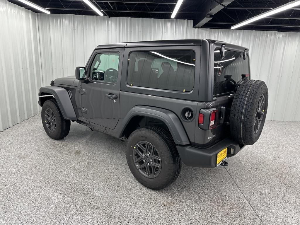 new 2025 Jeep Wrangler car, priced at $40,444