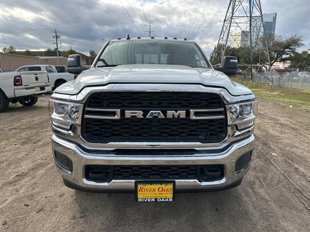 new 2024 Ram 3500 car, priced at $60,168