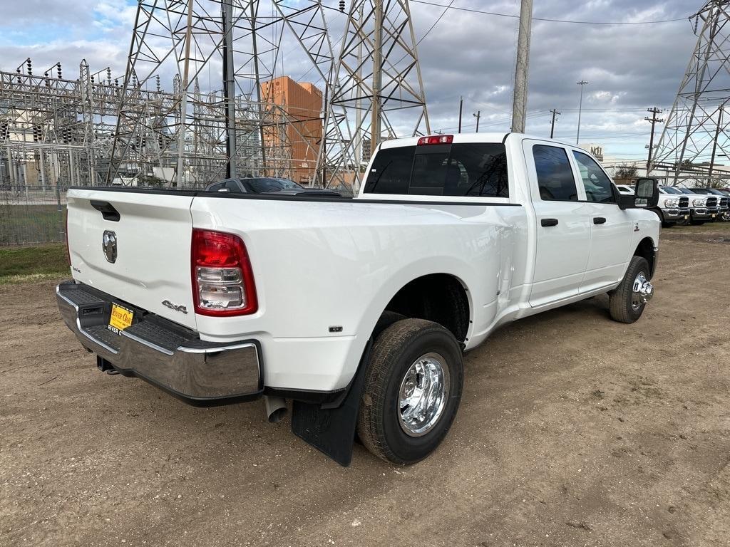 new 2024 Ram 3500 car, priced at $60,168