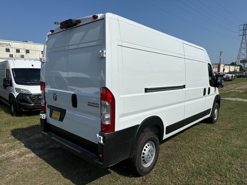 new 2025 Ram ProMaster 2500 car, priced at $48,990