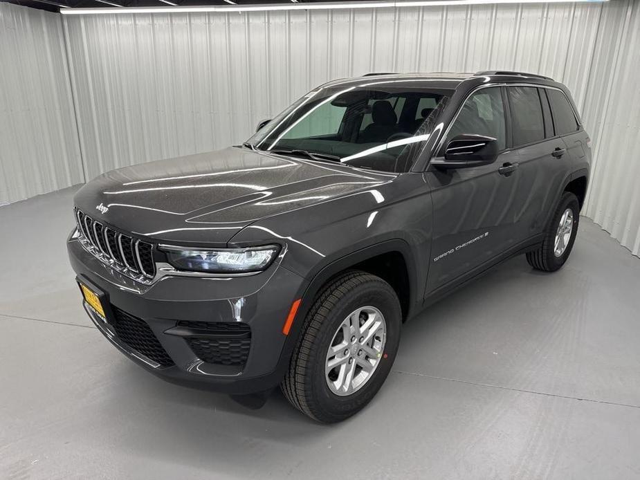 new 2025 Jeep Grand Cherokee car, priced at $37,323