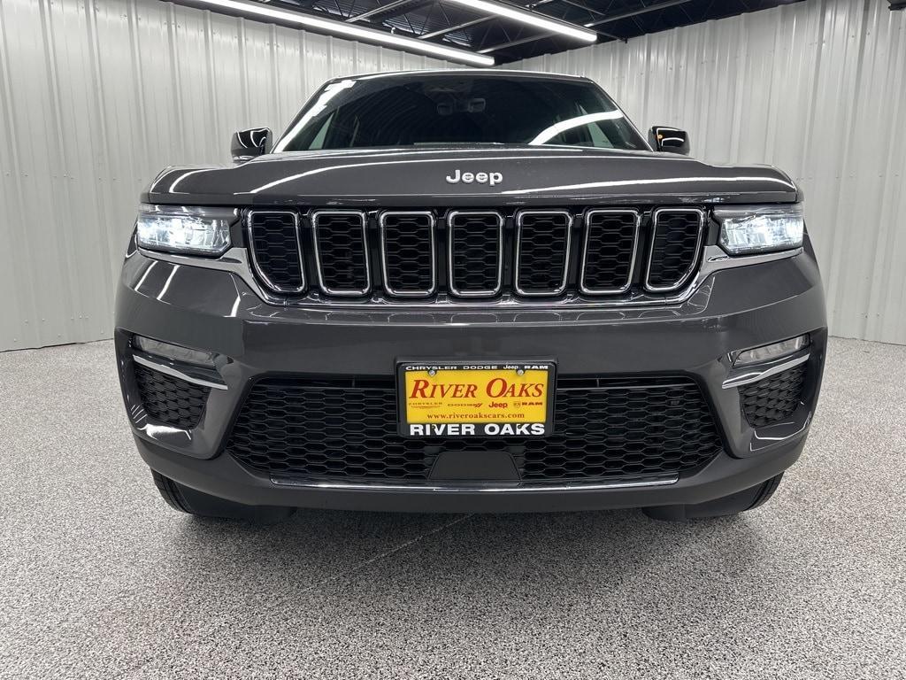 new 2025 Jeep Grand Cherokee car, priced at $42,459