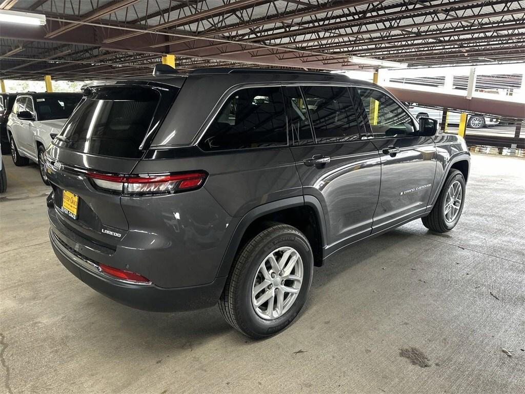 new 2024 Jeep Grand Cherokee car, priced at $37,063