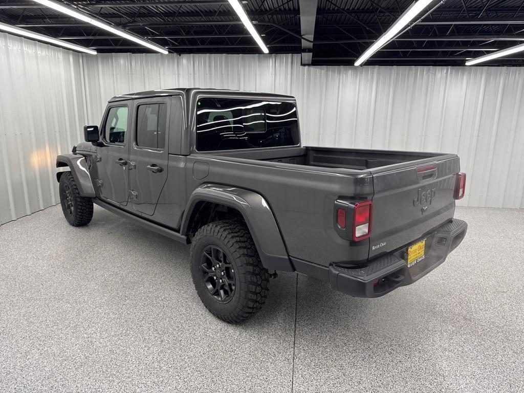 new 2025 Jeep Gladiator car, priced at $47,622