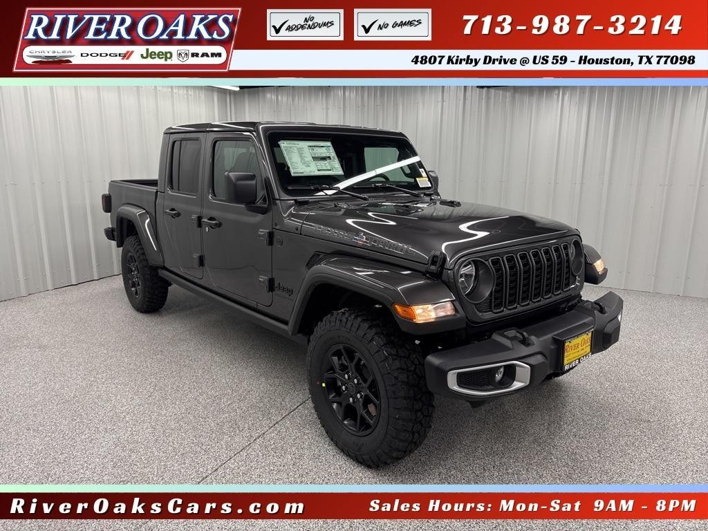 new 2025 Jeep Gladiator car, priced at $46,122