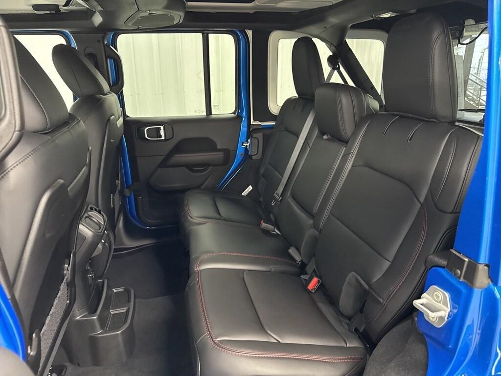 new 2025 Jeep Wrangler car, priced at $66,401