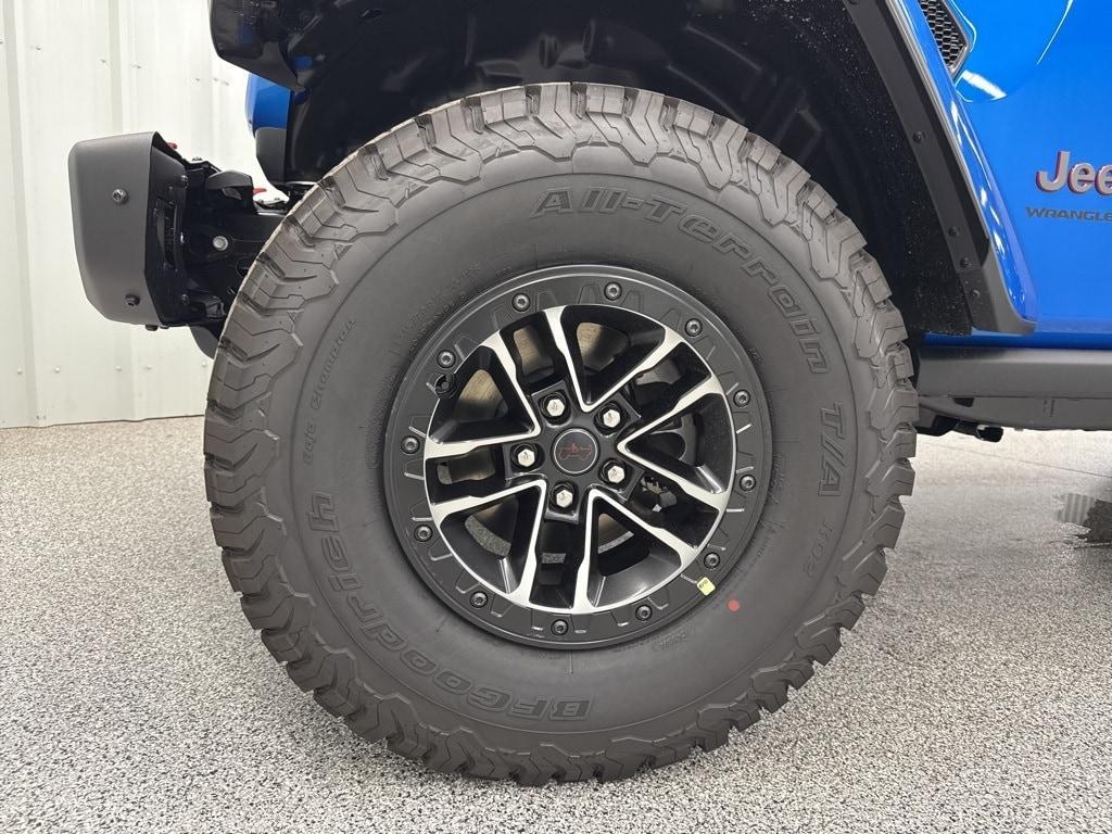 new 2025 Jeep Wrangler car, priced at $66,401