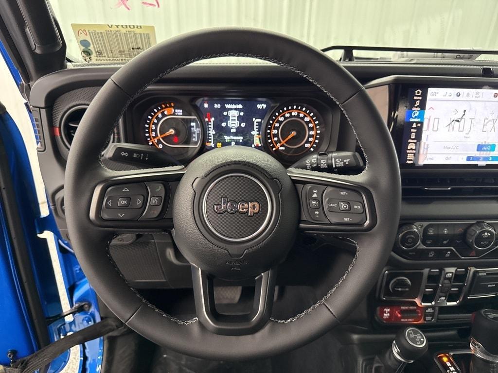 new 2025 Jeep Wrangler car, priced at $66,401