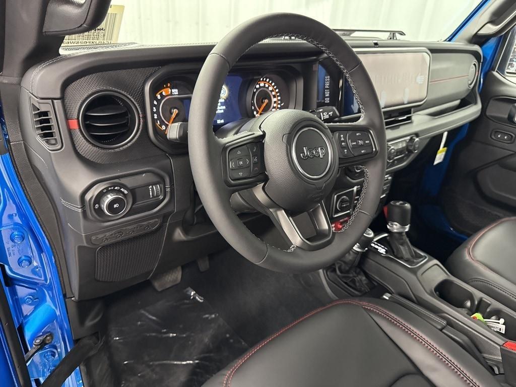 new 2025 Jeep Wrangler car, priced at $66,401