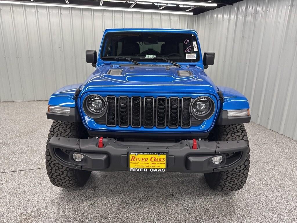 new 2025 Jeep Wrangler car, priced at $66,401