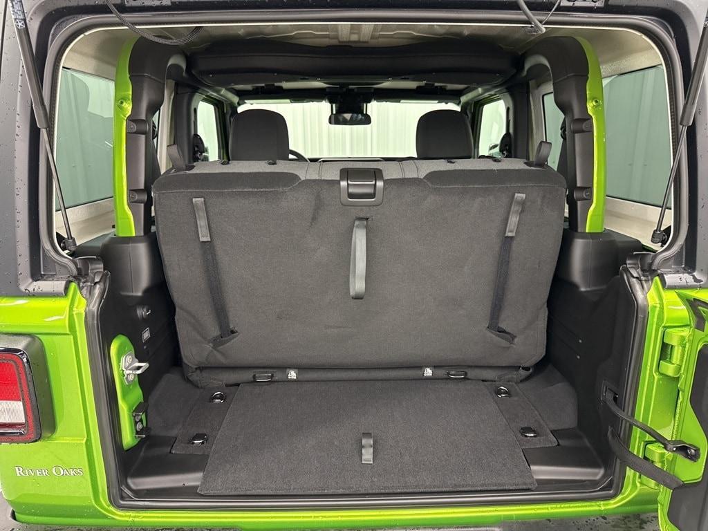 new 2025 Jeep Wrangler car, priced at $41,733
