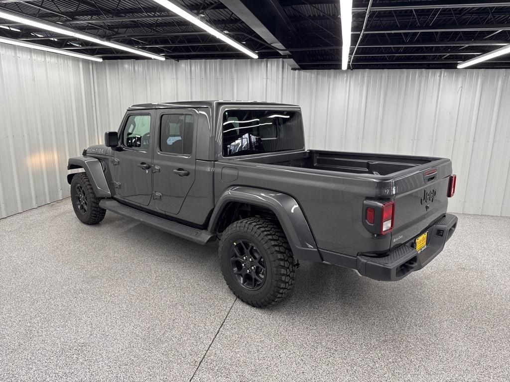 new 2025 Jeep Gladiator car, priced at $44,110