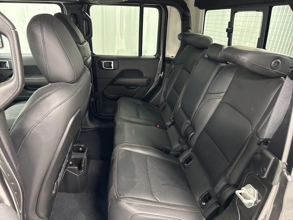 new 2025 Jeep Gladiator car, priced at $44,110