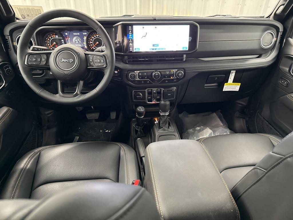 new 2025 Jeep Gladiator car, priced at $44,110