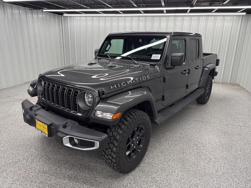 new 2025 Jeep Gladiator car, priced at $44,110