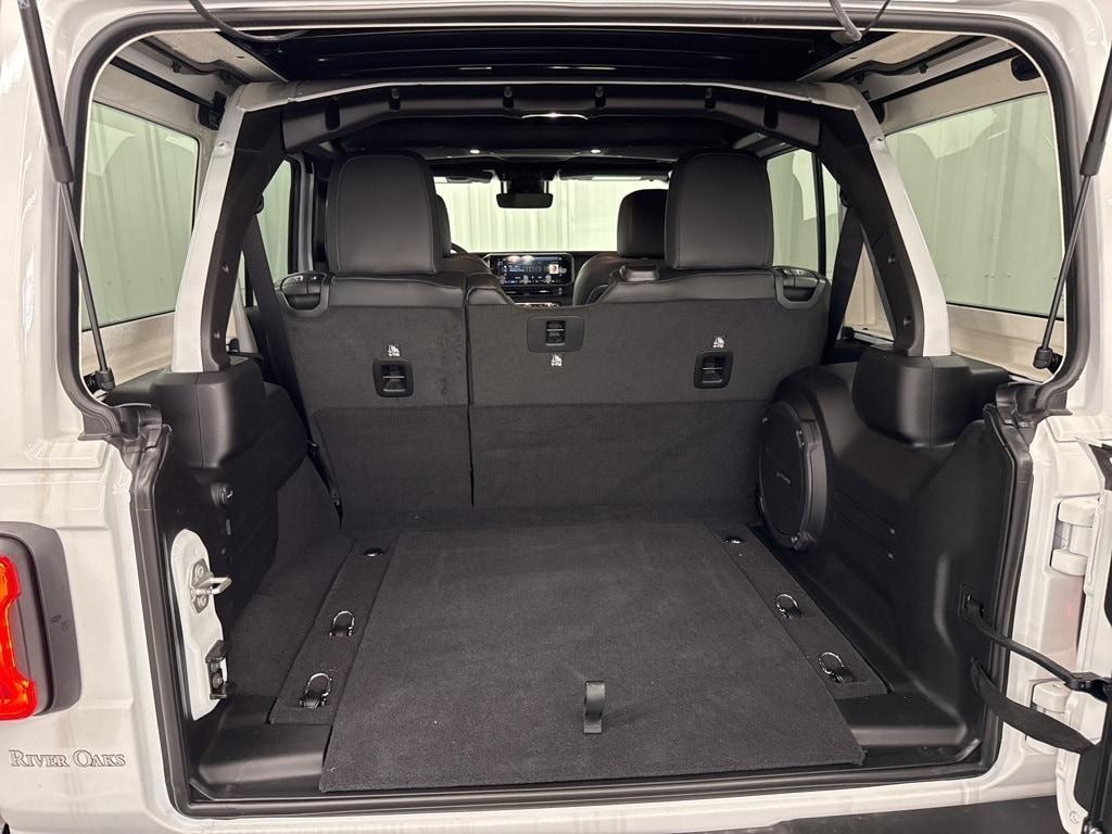 new 2025 Jeep Wrangler car, priced at $98,994