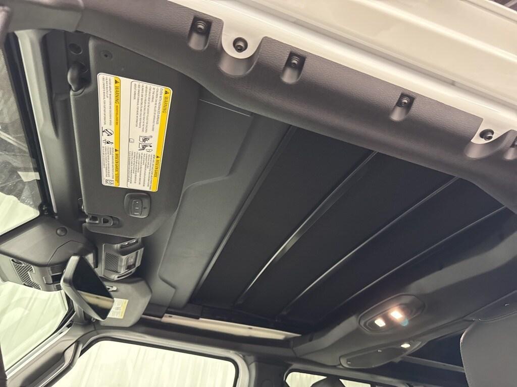 new 2025 Jeep Wrangler car, priced at $98,994