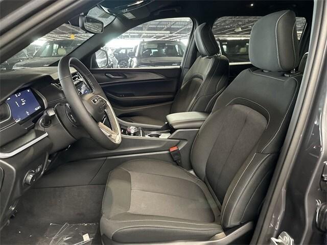 new 2024 Jeep Grand Cherokee L car, priced at $37,106