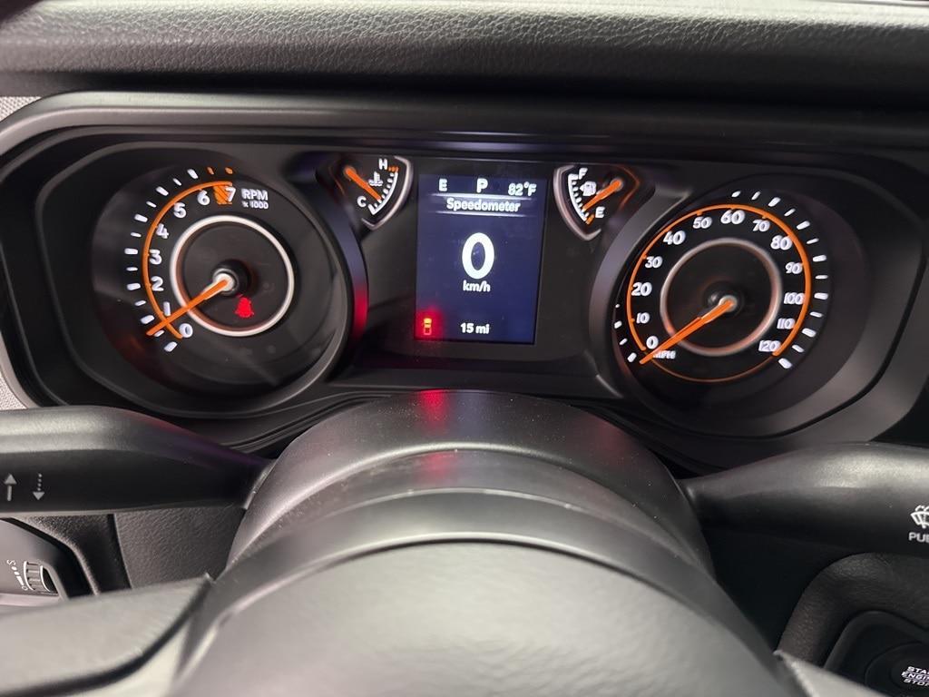 new 2025 Jeep Gladiator car, priced at $39,278