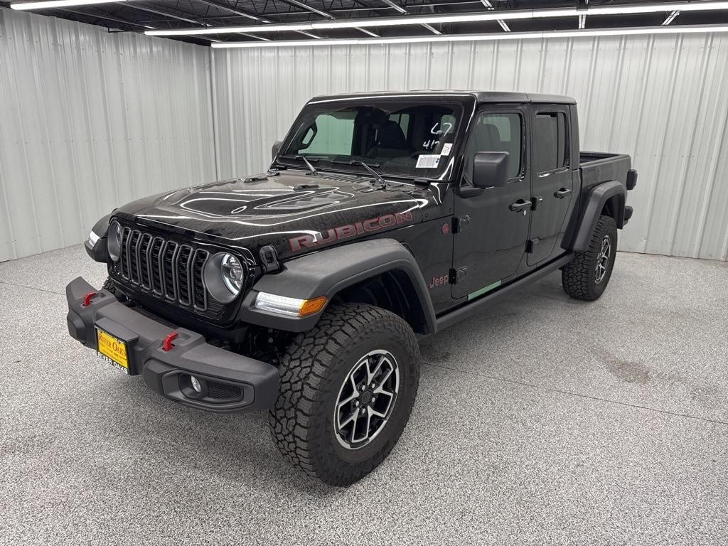 new 2025 Jeep Gladiator car, priced at $52,456