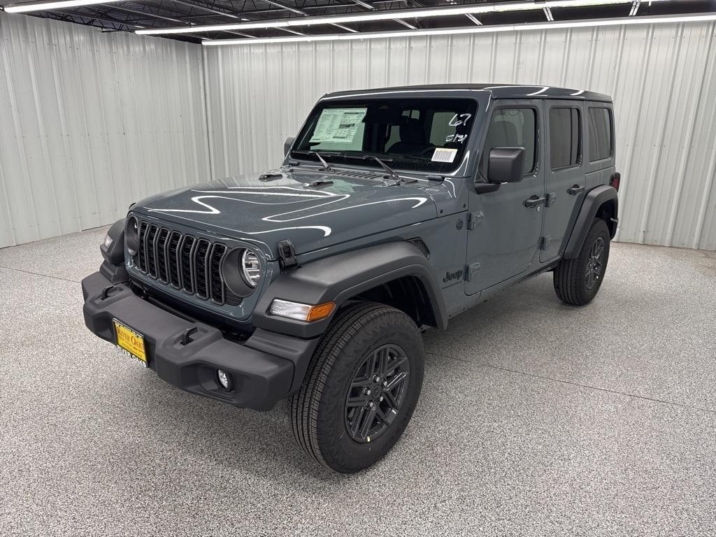 new 2025 Jeep Wrangler car, priced at $46,066