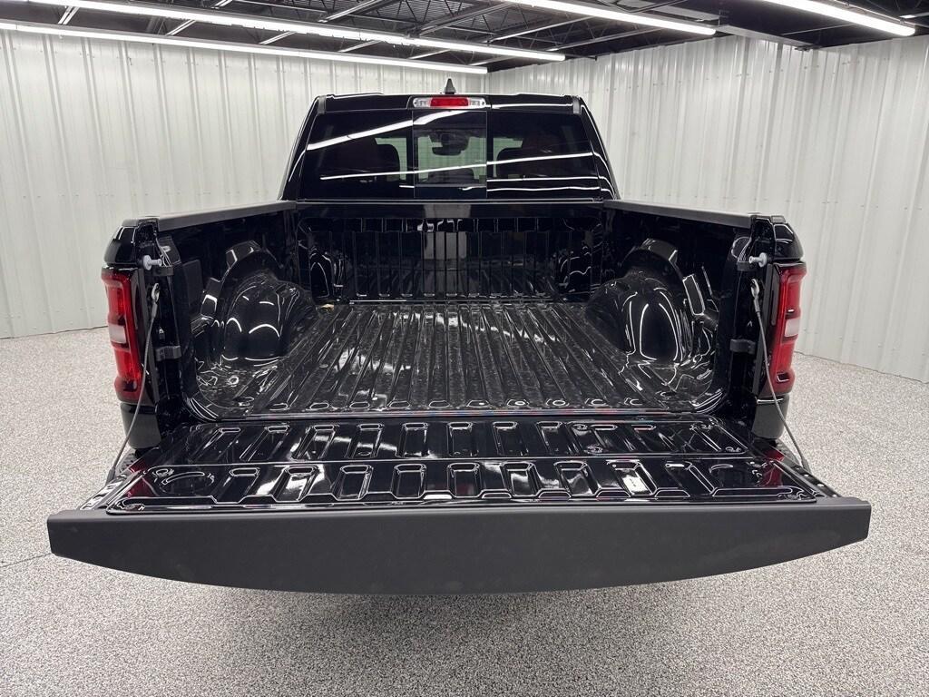 new 2025 Ram 1500 car, priced at $60,075