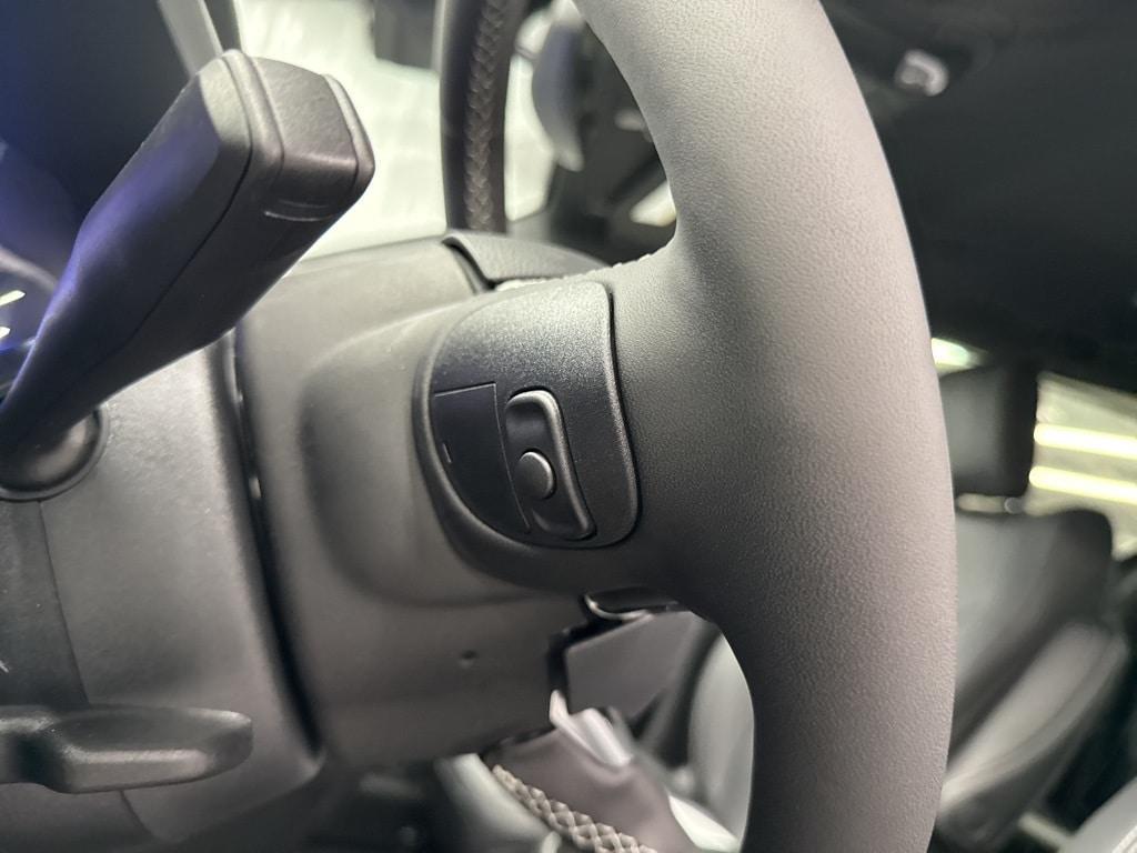 new 2025 Chrysler Pacifica Hybrid car, priced at $46,989