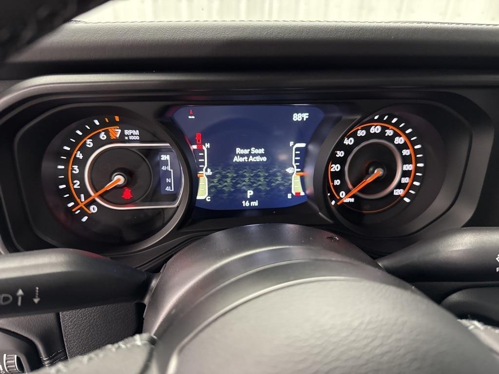new 2025 Jeep Gladiator car, priced at $44,110