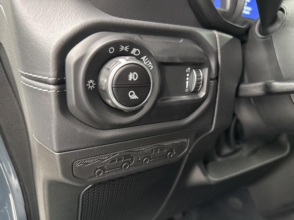 new 2025 Jeep Gladiator car, priced at $44,110