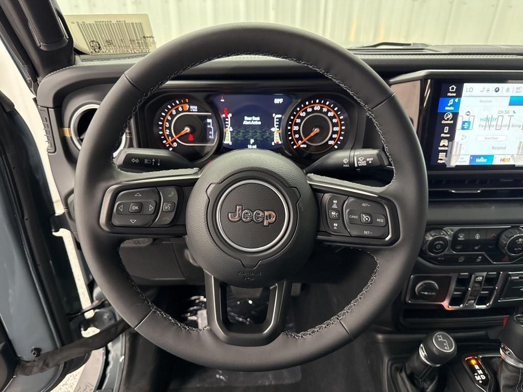 new 2025 Jeep Gladiator car, priced at $44,110