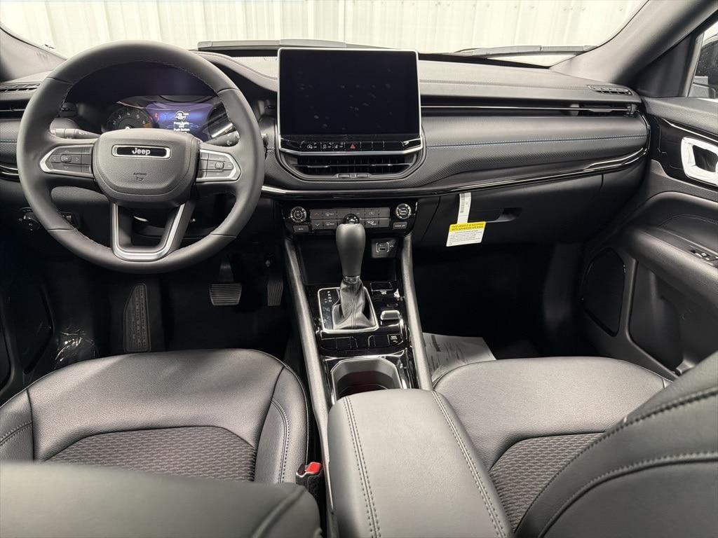 new 2026 Jeep Compass car, priced at $31,932