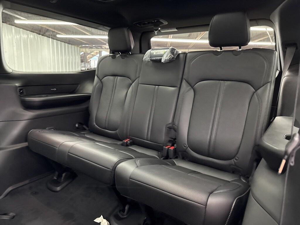 new 2025 Jeep Wagoneer car, priced at $74,159