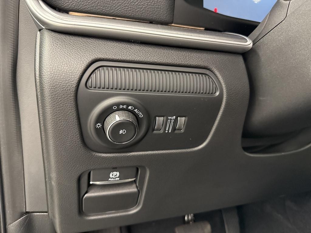 new 2025 Jeep Wagoneer car, priced at $74,159