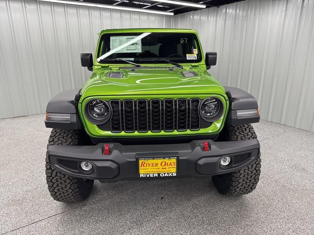 new 2025 Jeep Wrangler car, priced at $61,777