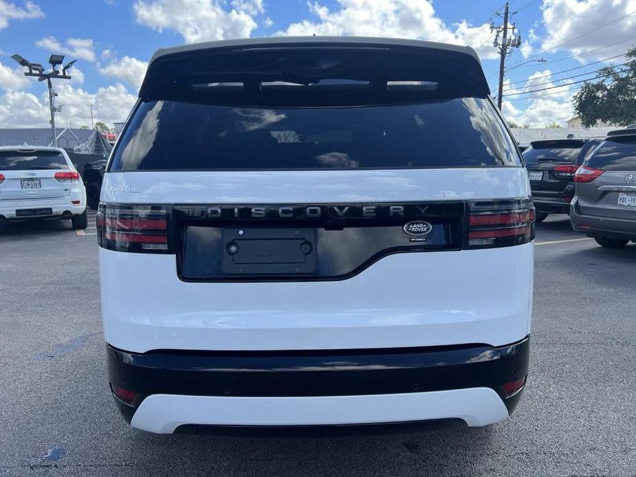 used 2022 Land Rover Discovery car, priced at $50,900