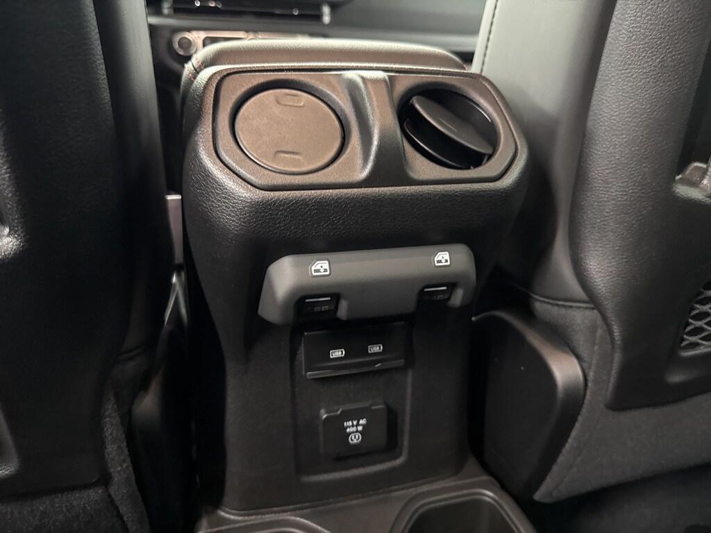 new 2025 Jeep Gladiator car, priced at $55,040