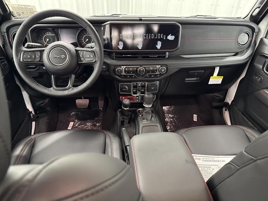 new 2025 Jeep Gladiator car, priced at $55,040