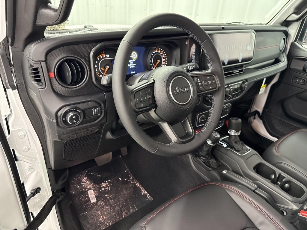 new 2025 Jeep Gladiator car, priced at $55,858
