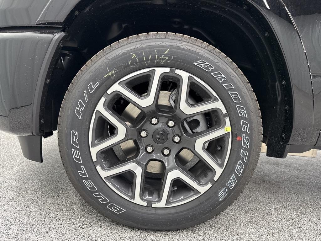 new 2025 Ram 1500 car, priced at $56,570