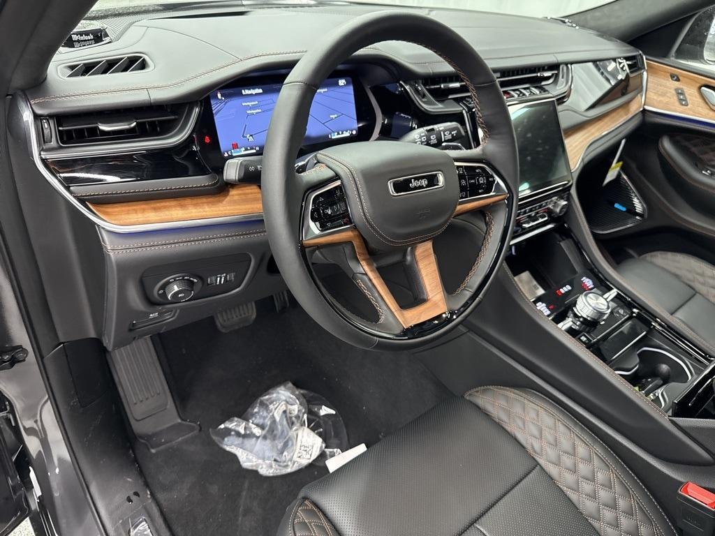new 2025 Jeep Grand Cherokee L car, priced at $66,028