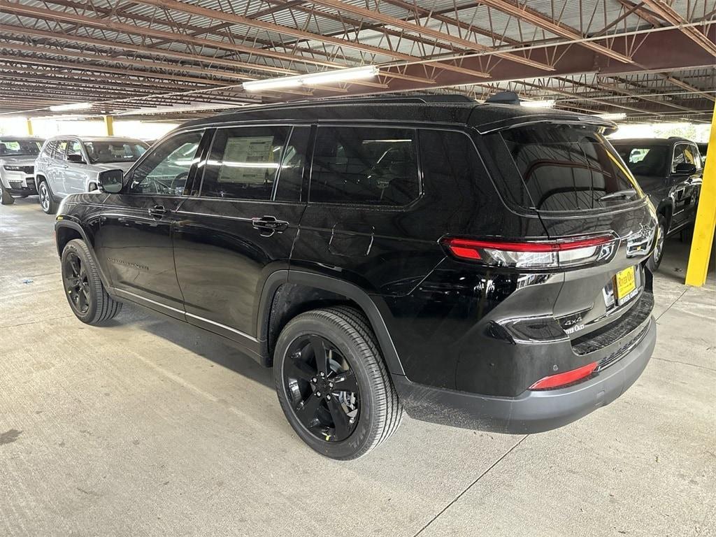 new 2024 Jeep Grand Cherokee L car, priced at $42,816