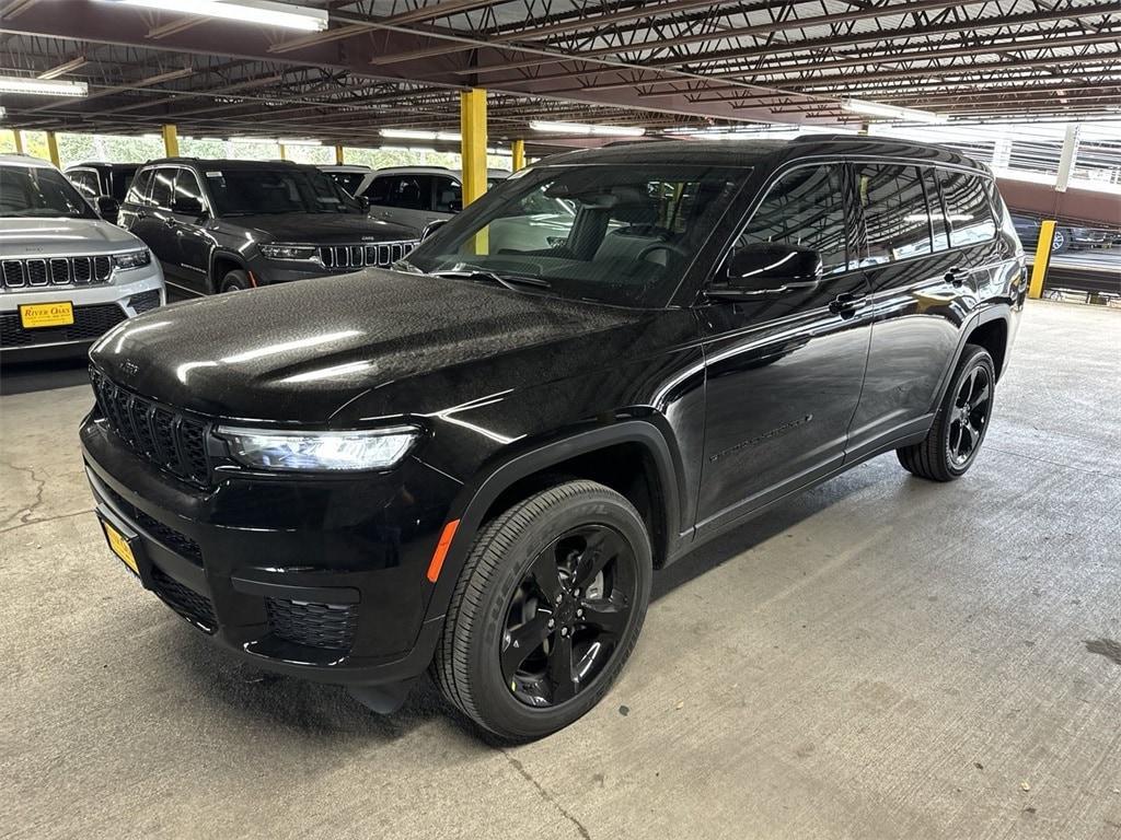 new 2024 Jeep Grand Cherokee L car, priced at $42,816