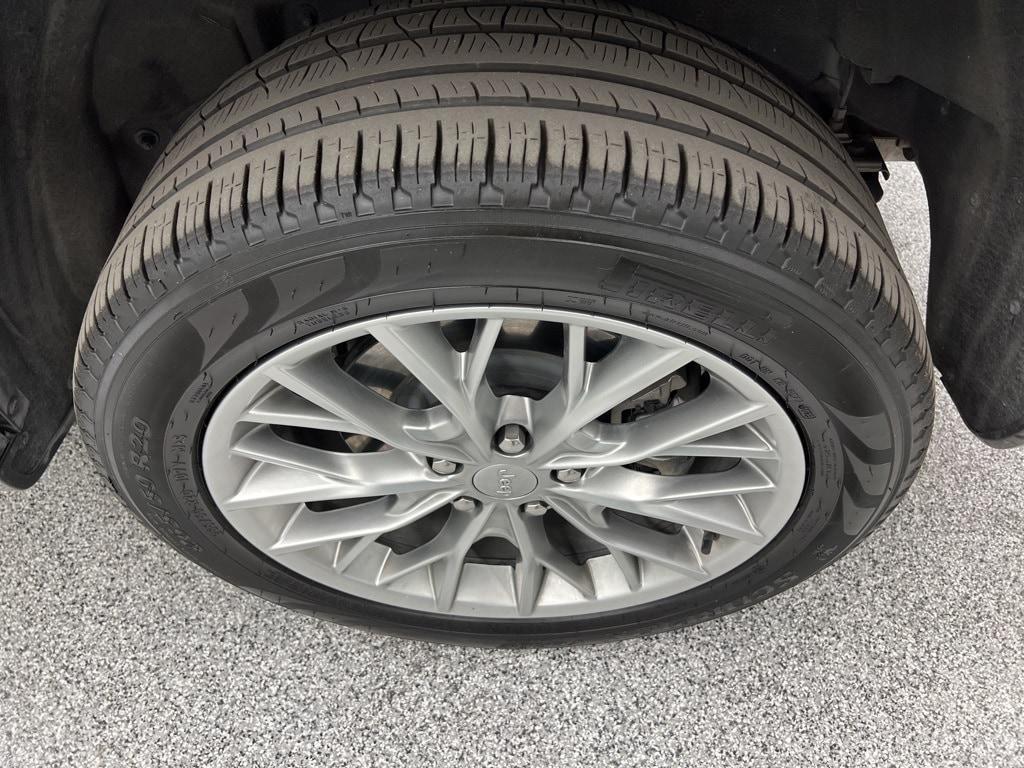 used 2023 Jeep Grand Cherokee 4xe car, priced at $38,477