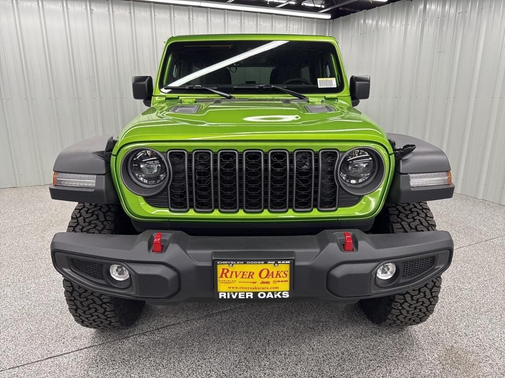 new 2025 Jeep Wrangler car, priced at $57,168